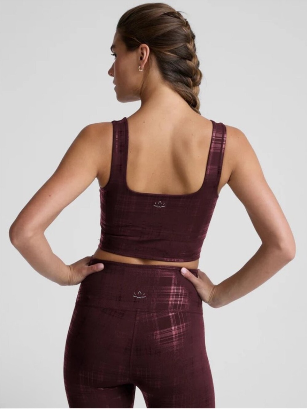 Beyond Yoga Beyond the Studio Leggings and cropped tank Burgundy Plaid foil - XL - Picture 3 of 5